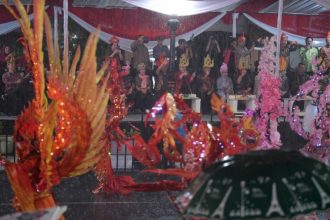 Suasana persiapan Semarang Night Carnival yang sudah siap tapi harus dibatalkan. Foto: dokumentasi