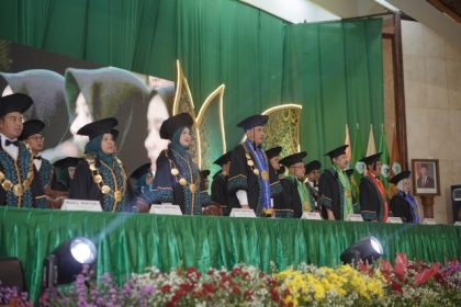 Wisuda ke-45 Unwahas di Convention Hall MAJT Semarang. Foto: dokumentasi