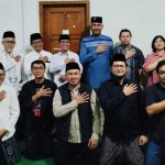 Polres Kendal berfoto bersama seusai diskusi atau Ngopi Bareng. Foto: dokumentasi