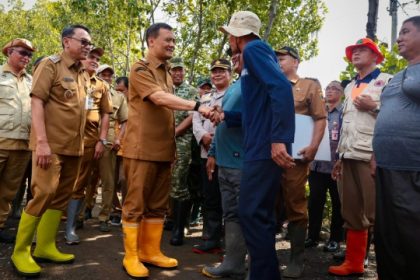 Rob Terjang Tayu, Gubernur Prioritaskan Perbaikan Tanggul Jebol di Pati