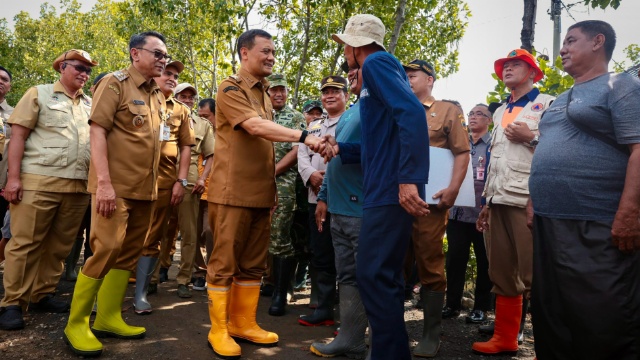 Rob Terjang Tayu, Gubernur Prioritaskan Perbaikan Tanggul Jebol di Pati