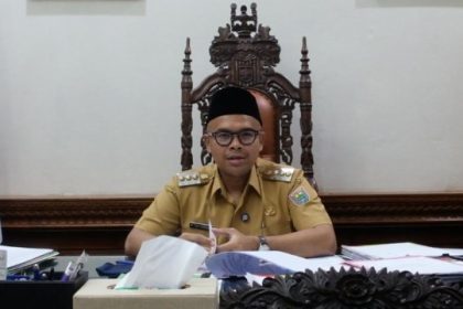 Faiz Terapkan Kebijakan ASN Bawa Tumbler, Tidak Ada Air Minum Kemasan Saat Rapat