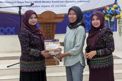 Gandeng Indomaret Semarang, Dekranasda Jepara Dampingi Puluhan UMKM Tembus Pasar Modern