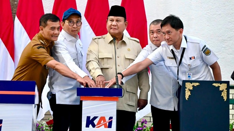 Presiden RI Prabowo Subianto meresmikan revitalisasi Stasiun Semarang Tawang, Kamis (30/7/2026). Foto: dokumentasi